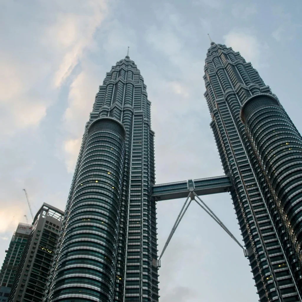 Malaysia Travel Guide for First-Time Visitors: Kuala Lumpur, Penang, Langkawi and Travel Tips